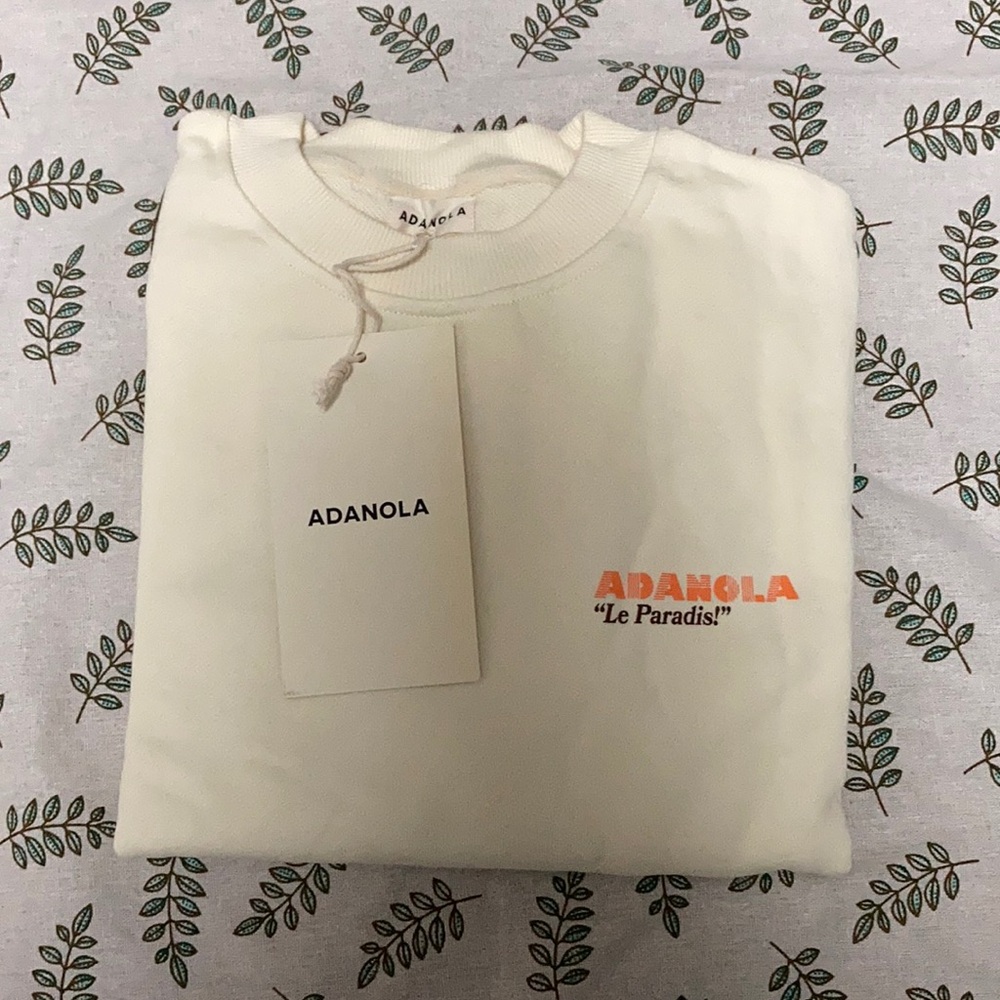 Authentic Adanola Le Paradis Crewneck Cream NWT size small